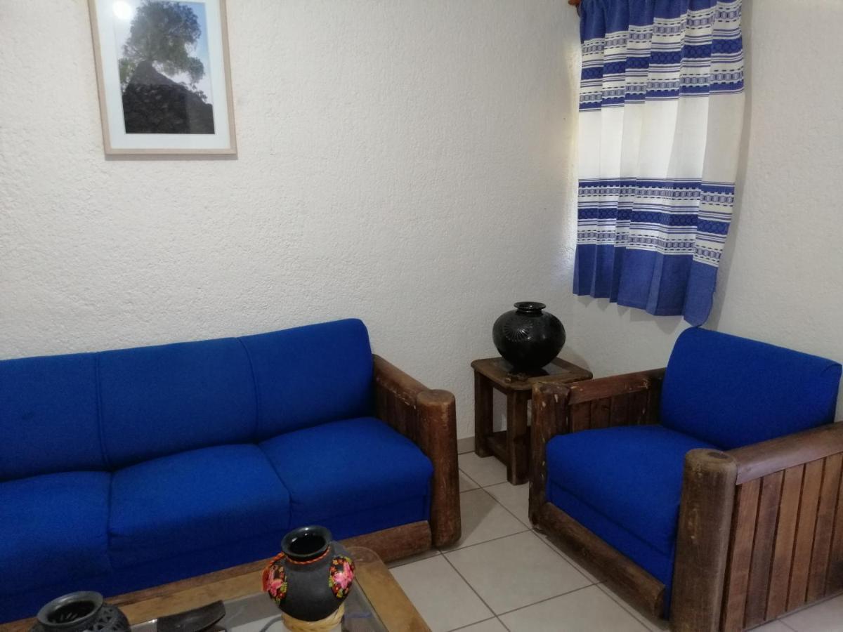 Departamento La Crucecita, Con Aire Acondicionado, Excelente Ubicacion, En Segunda Planta Apartment Santa Cruz Huatulco Exterior foto