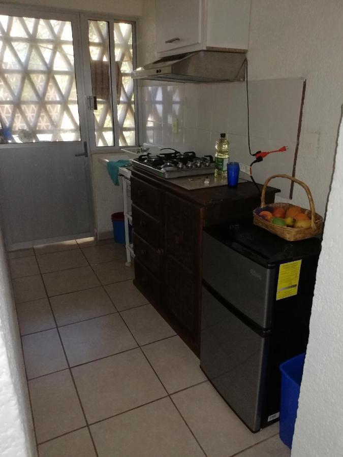 Departamento La Crucecita, Con Aire Acondicionado, Excelente Ubicacion, En Segunda Planta Apartment Santa Cruz Huatulco Exterior foto